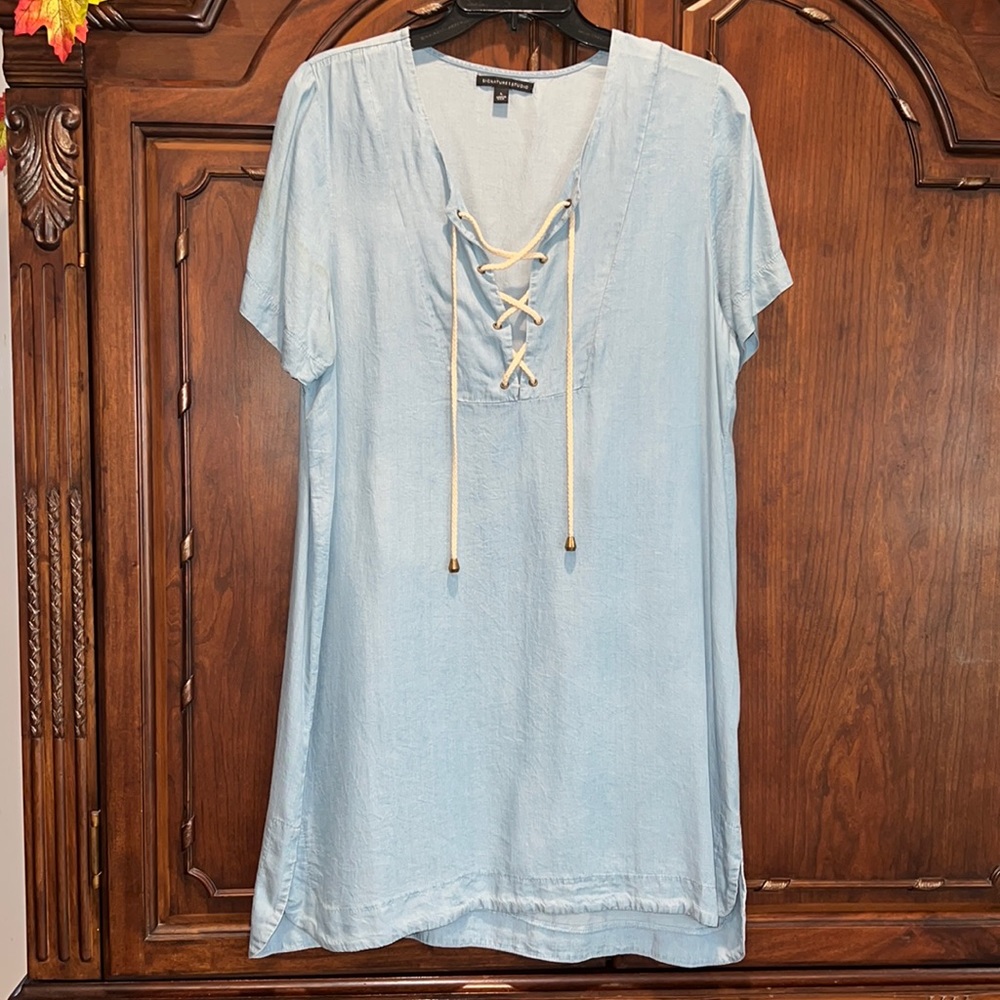 Chambray dress, super soft tencel fabric lightweight. NWOT